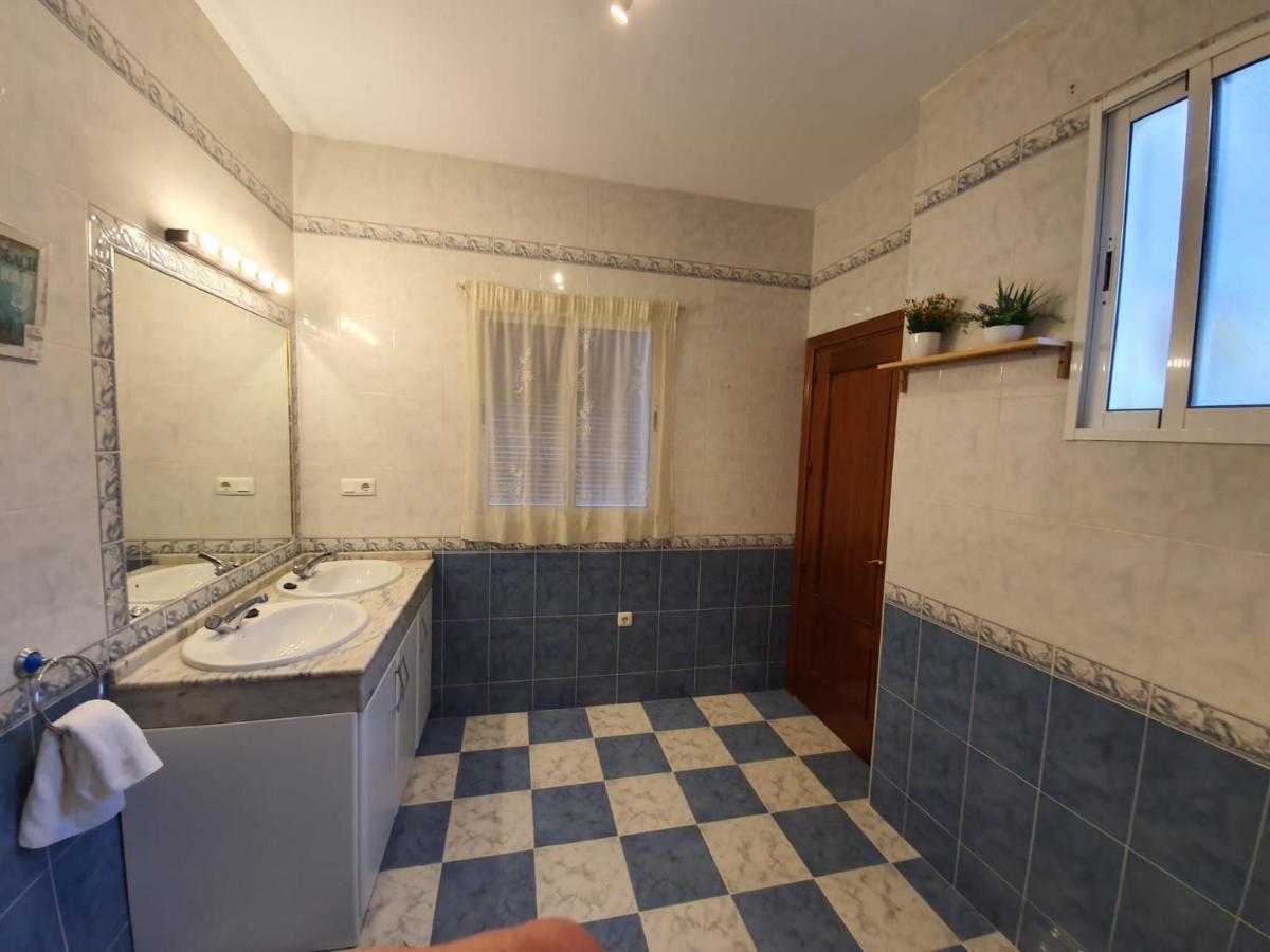Apartamento Ollerias Málaga Dış mekan fotoğraf