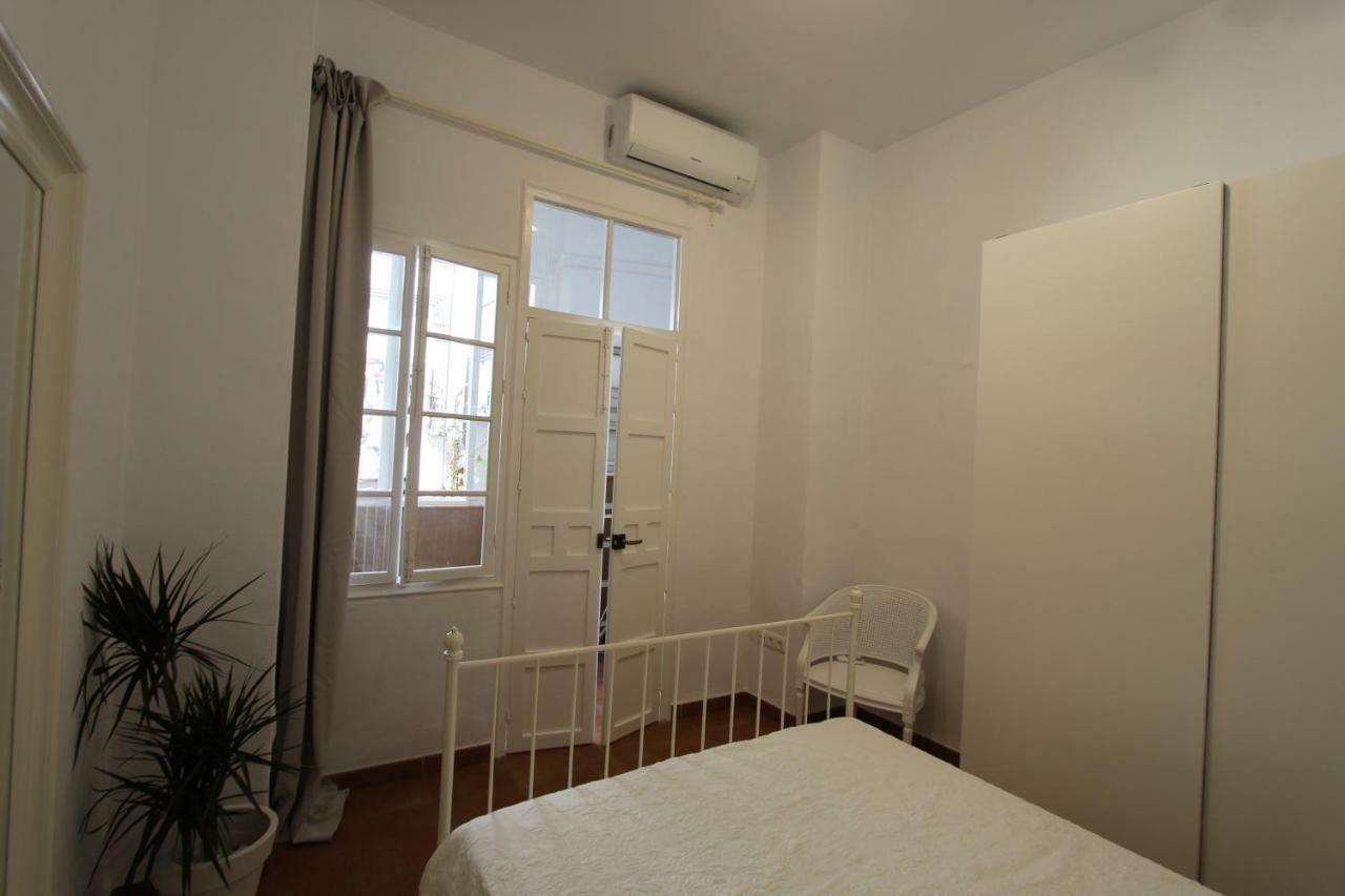 Apartamento Ollerias Málaga Dış mekan fotoğraf