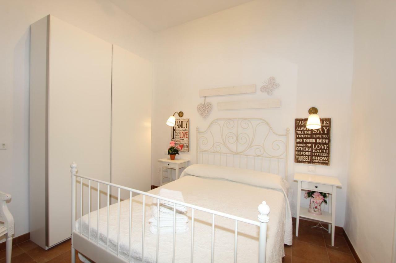Apartamento Ollerias Málaga Dış mekan fotoğraf